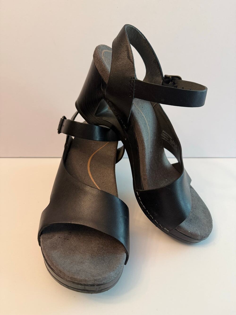 Dansko Tasha Sandals Women’s Size 37 US 6 Black Leather Strap Cutout Wedge Heel